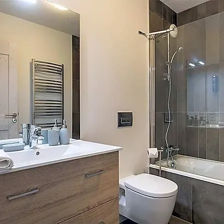 Hotel apartamentowy Terresens - Le Hameau De Barthelemy
